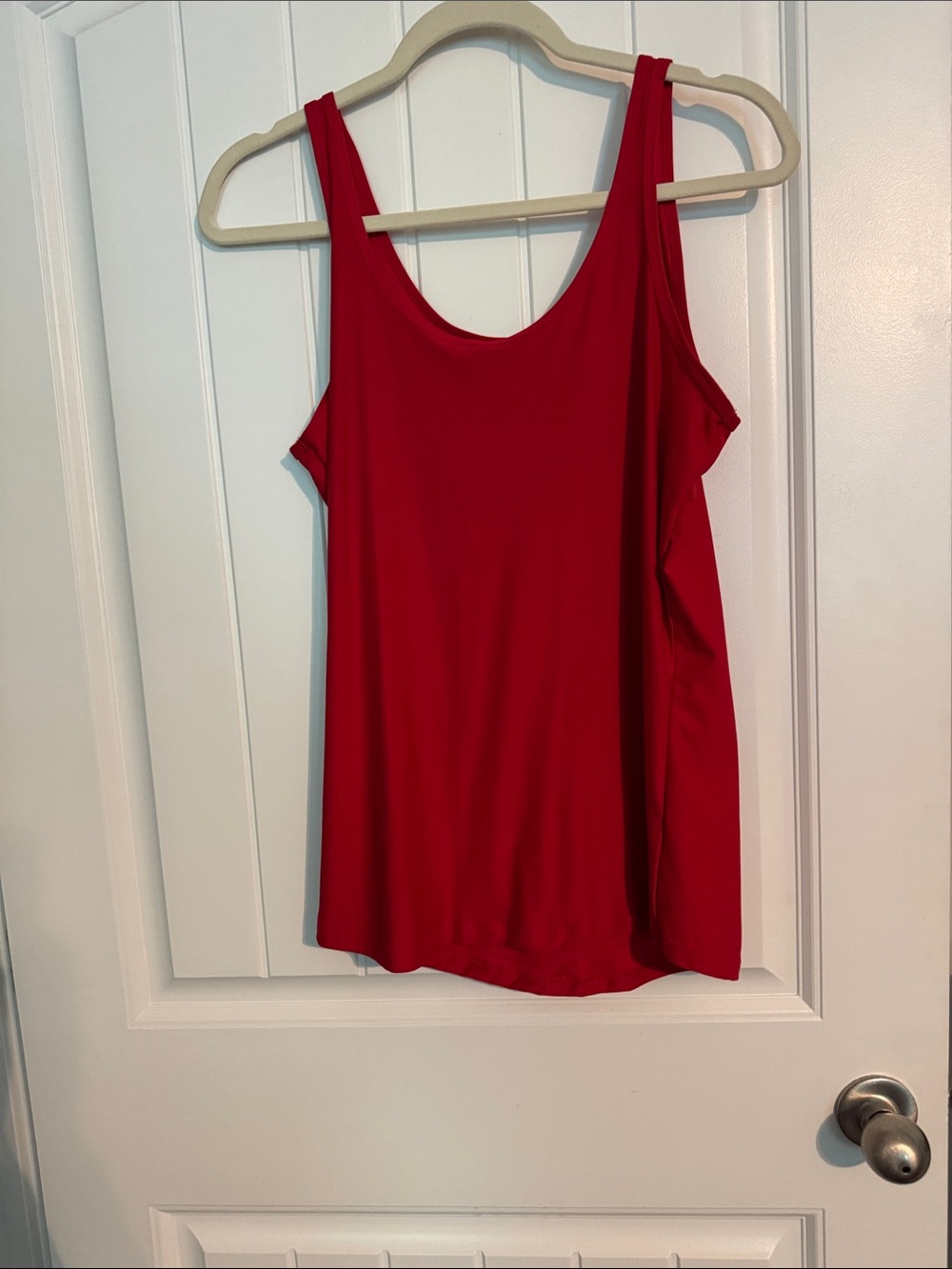 No Boundaries Red Scoop Neck Tank Top